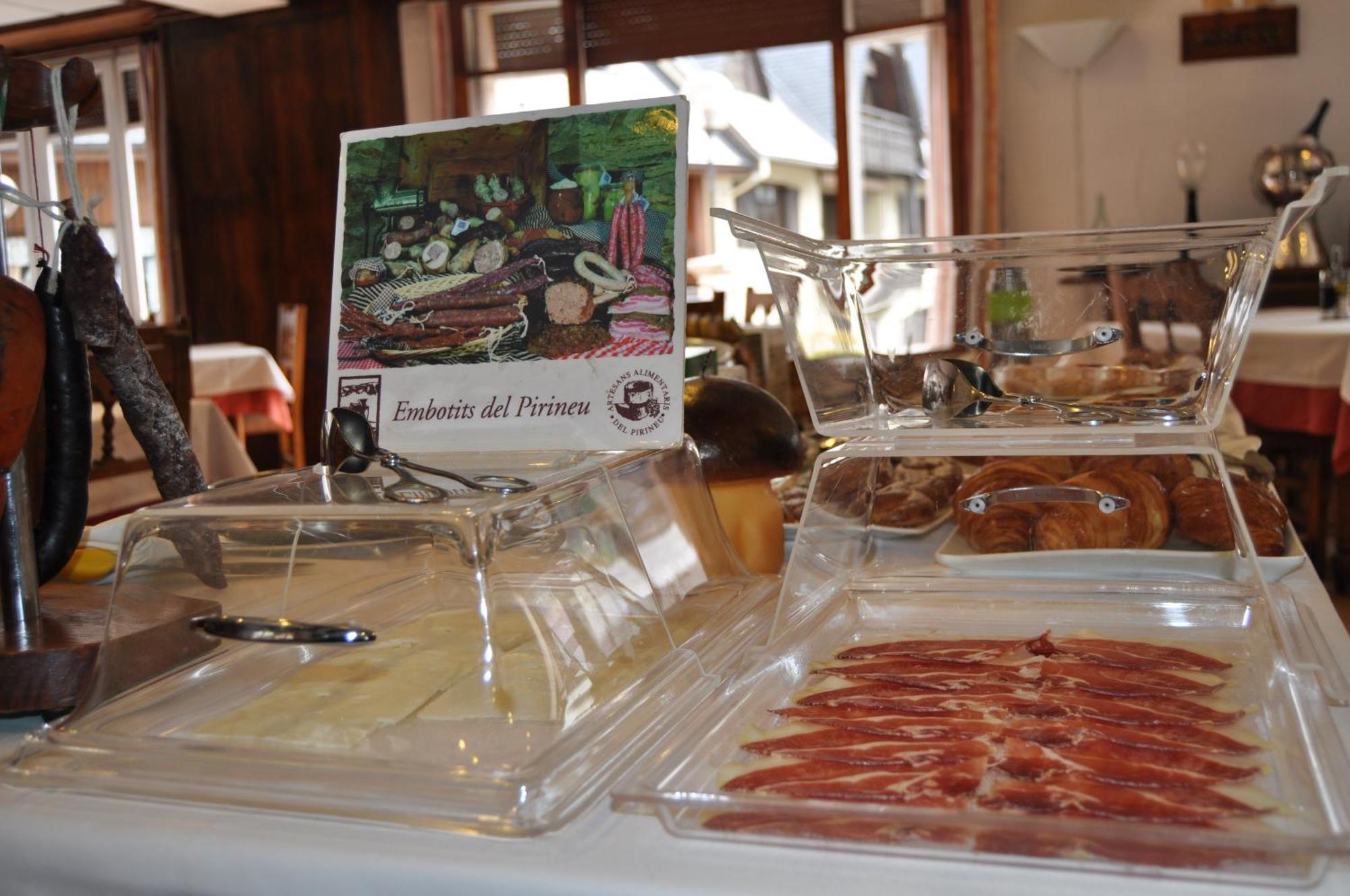 Hosteria Catalana Bossòst Kültér fotó
