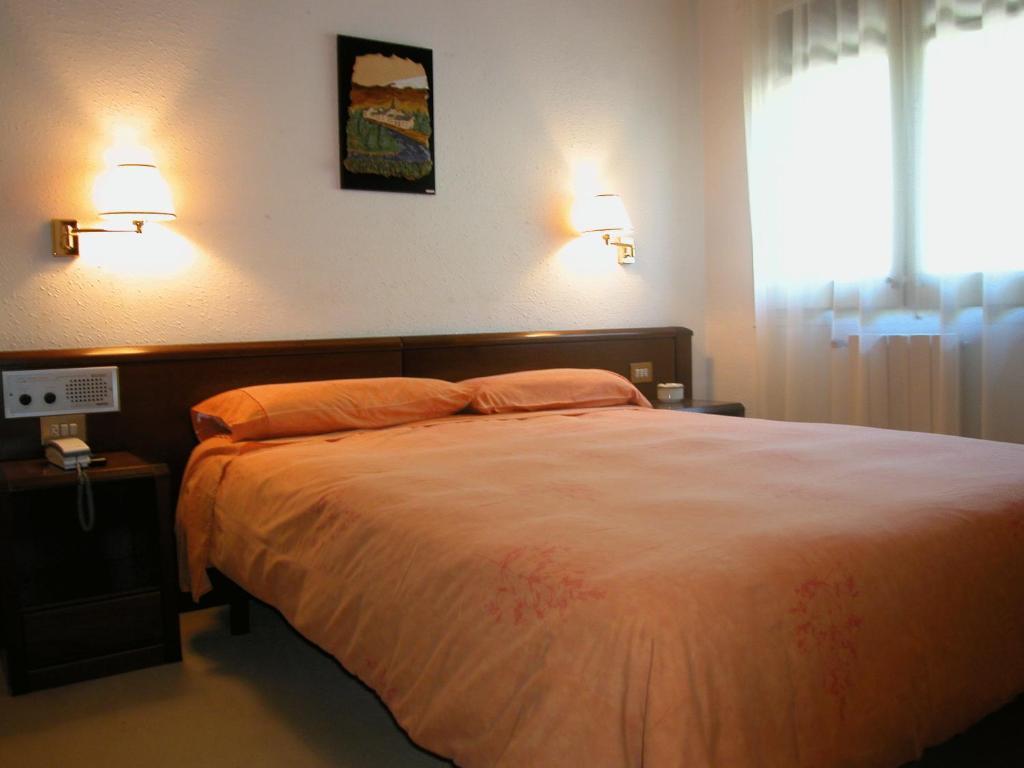 Hosteria Catalana Bossòst Kültér fotó